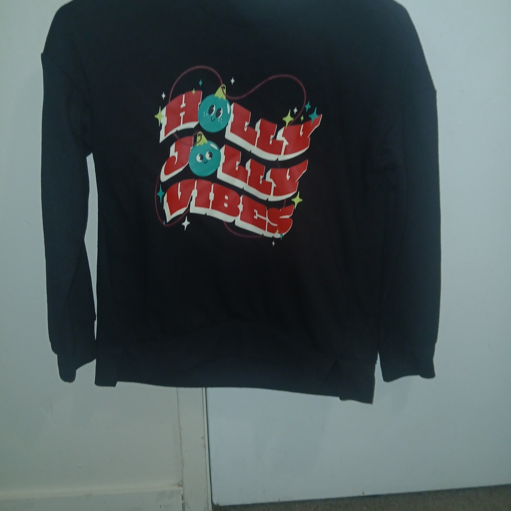 Art Class Black Sweatshirt with Festive Graphic